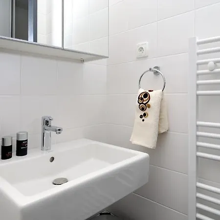 Vn17 Apartahotel